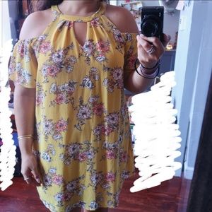 Off the Shoulder Floral Dress